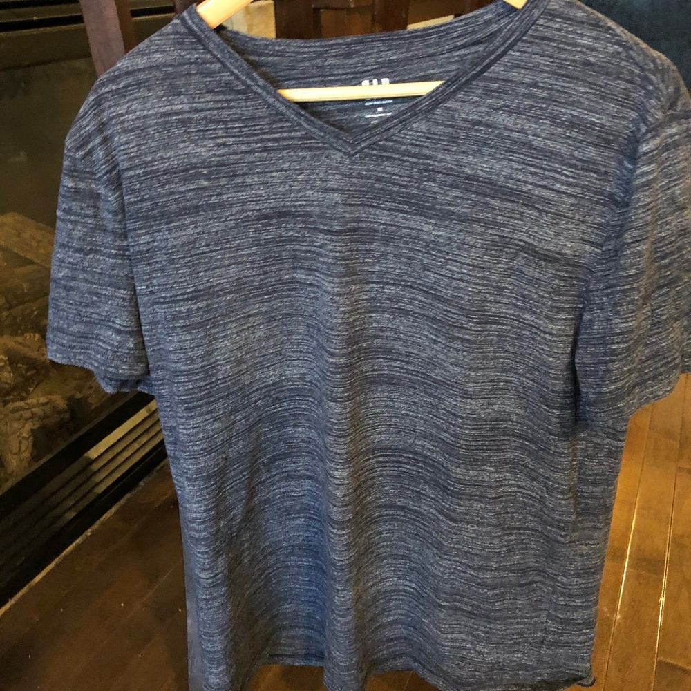 Gap V neck cotton dress Tee